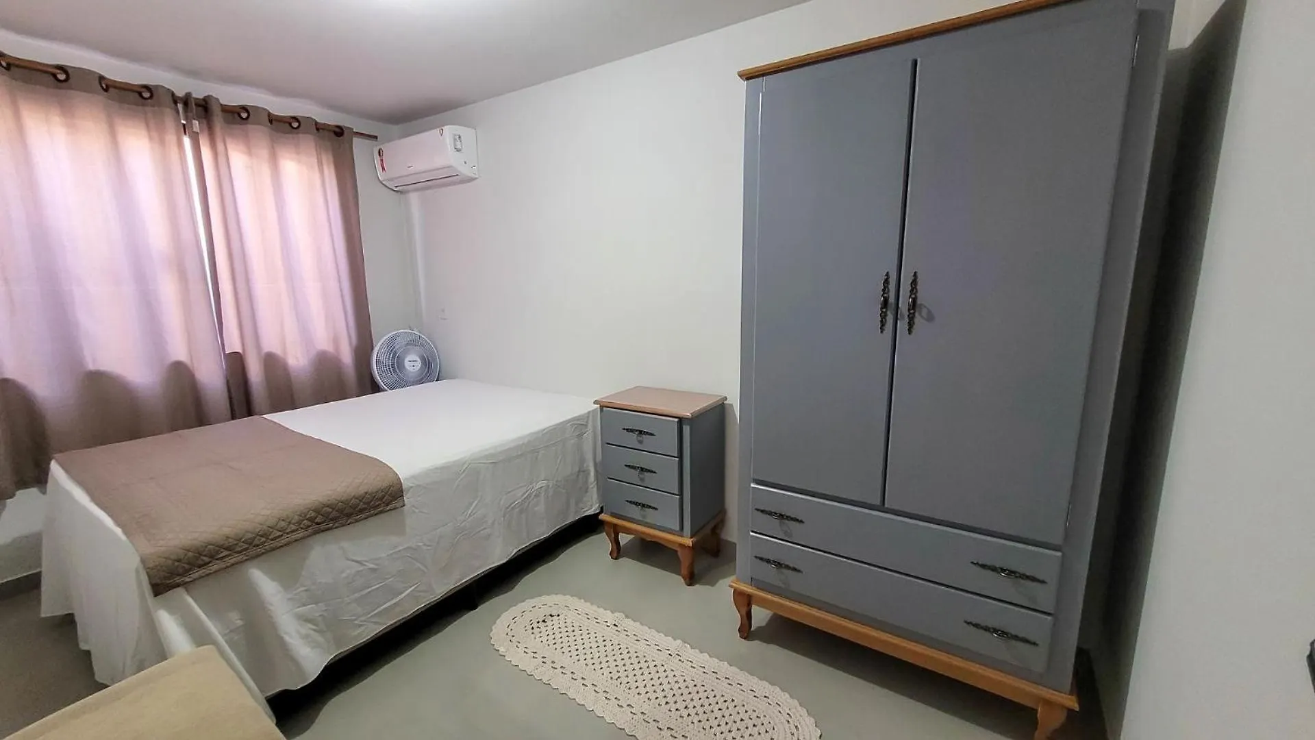 בית נופש בומבינאס Casa A 2 Quadras Da Praia De Zimbros Rw2724